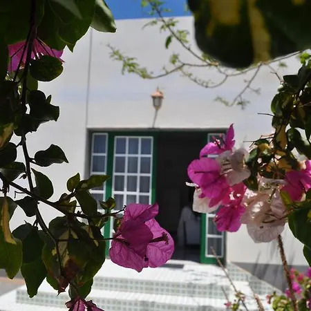 Semesterbostad Linda Sport Associacion Teguise (Lanzarote)